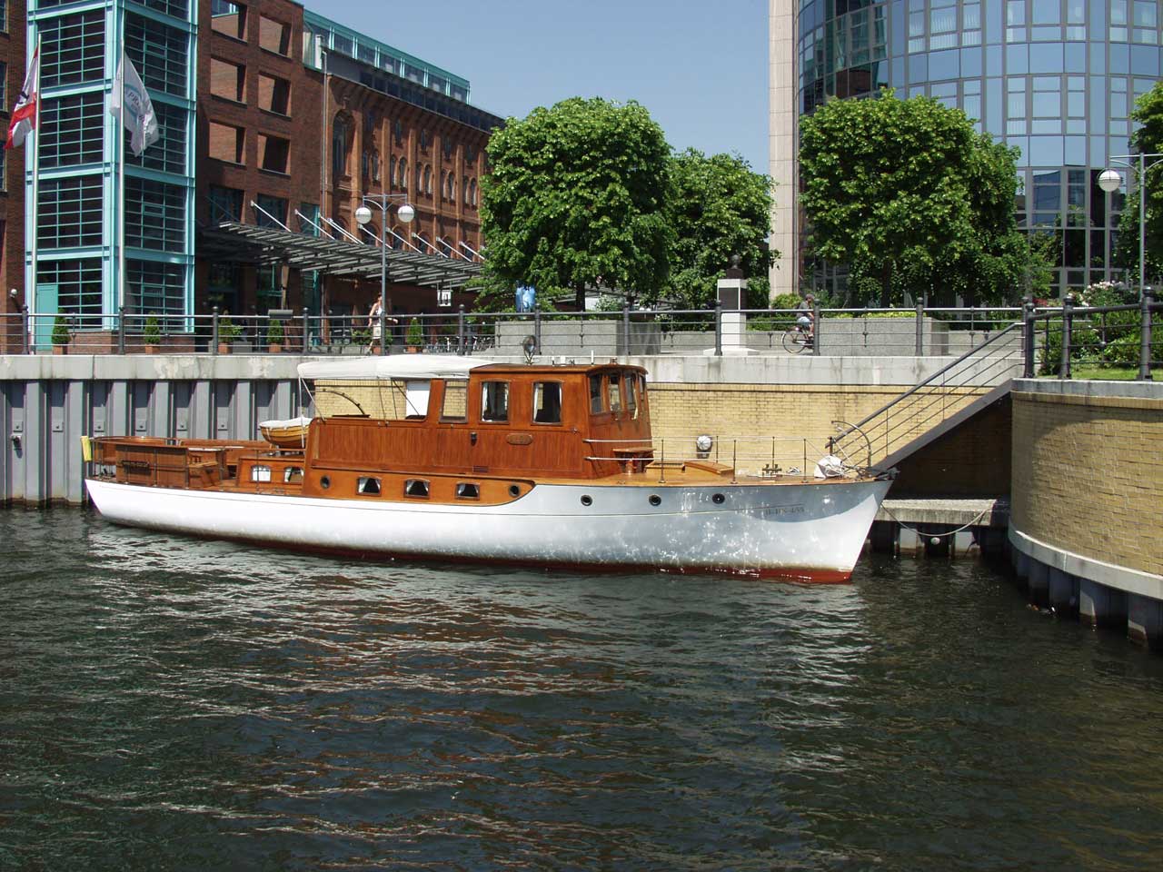 Boot im Classic Stil